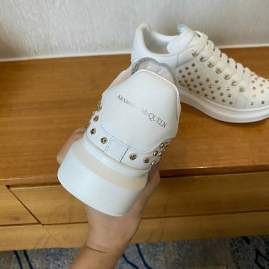Picture of Alexander McQueen Shoes _SKU21815027SZ35-4457
